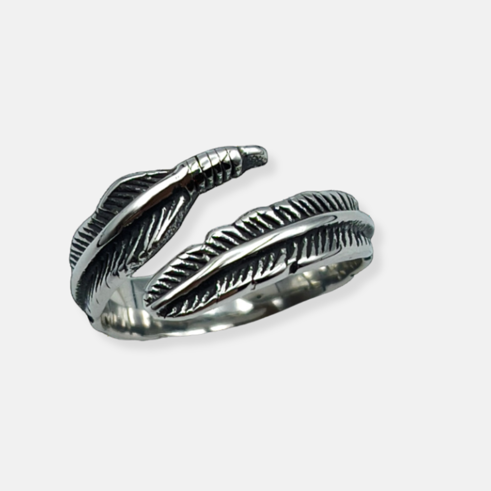 Shadow Quill Ring