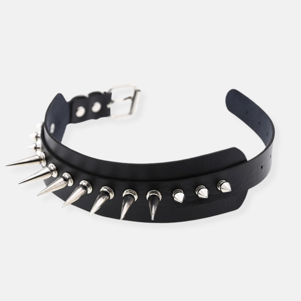 Spiked Fortress Choker